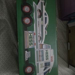 Hess Green and White Toy Truck